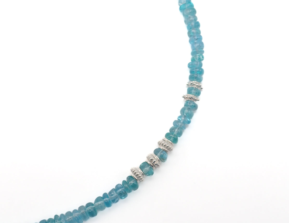 Collier Apatites Argent
