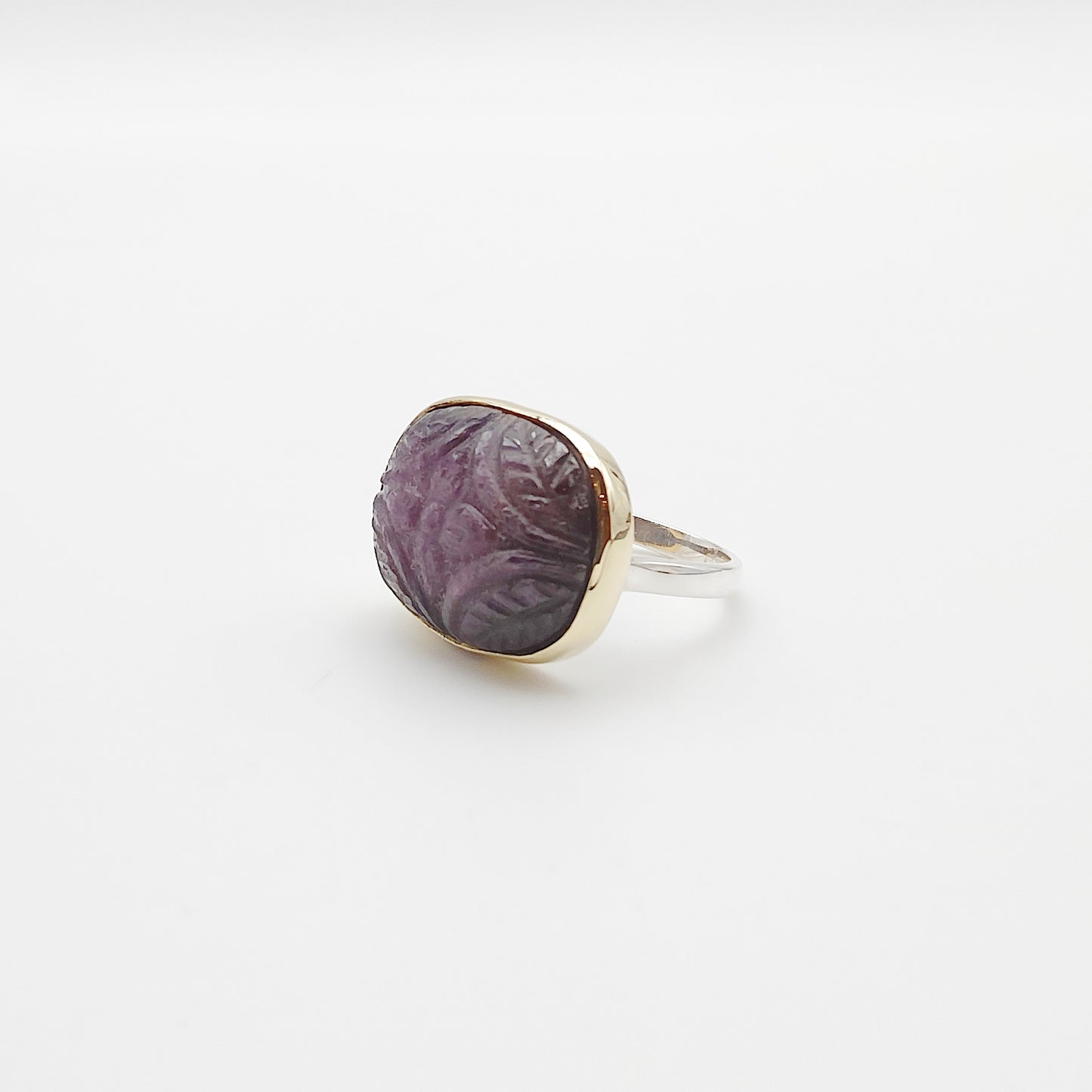 Bague Rubis gravé rectangle